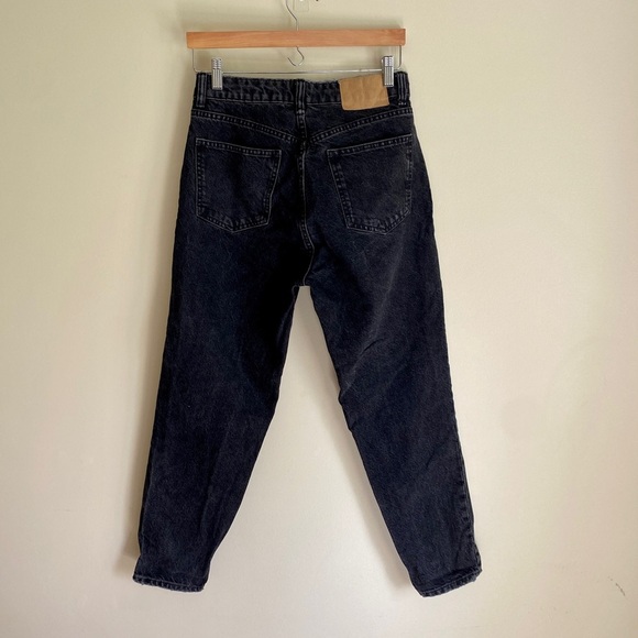 Zara High Rise 12" Straight Black 90s Mom Jeans - Picture 3 of 4